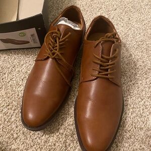 Brown Leather Men's Dress Shoes EUC ONLY WORN ONCE